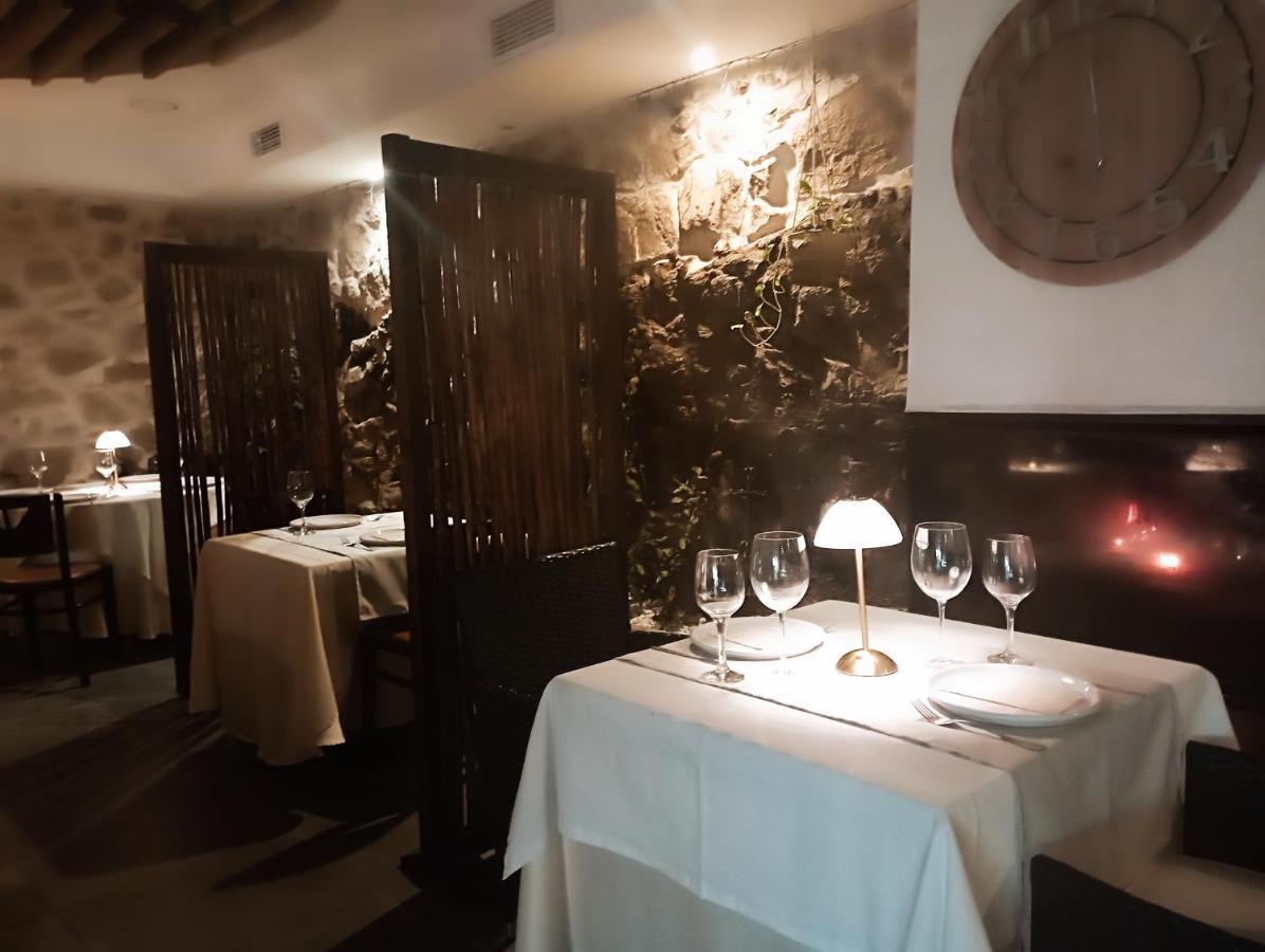 Restaurante & Hotel Rural El Mirador De Trevejo,Ideal Para Parejas Villamiel Екстер'єр фото